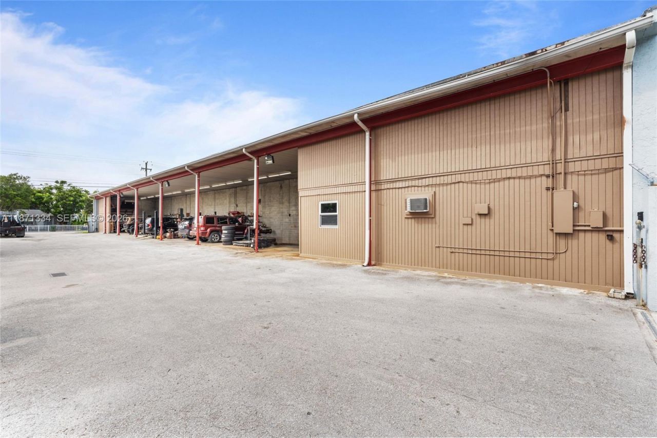 105 NE 1st Rd, Homestead, FL 33030 Photo