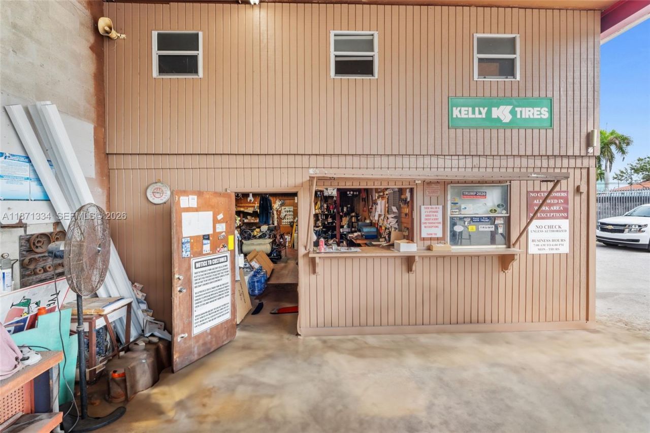 105 NE 1st Rd, Homestead, FL 33030 Photo