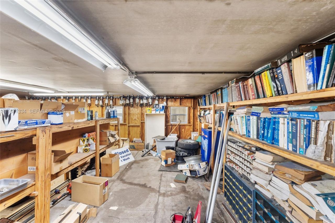 105 NE 1st Rd, Homestead, FL 33030 Photo