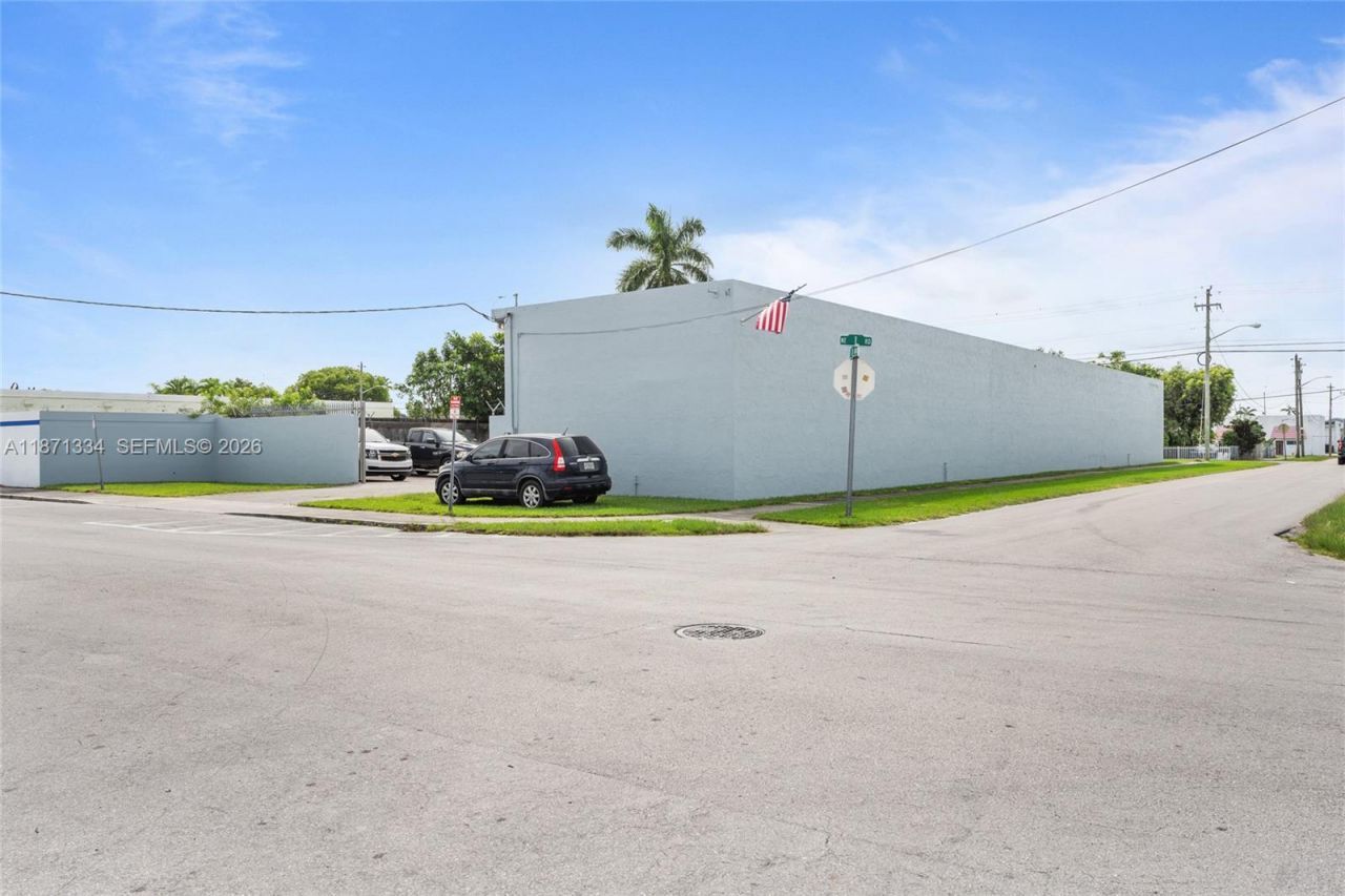 105 NE 1st Rd, Homestead, FL 33030 Photo