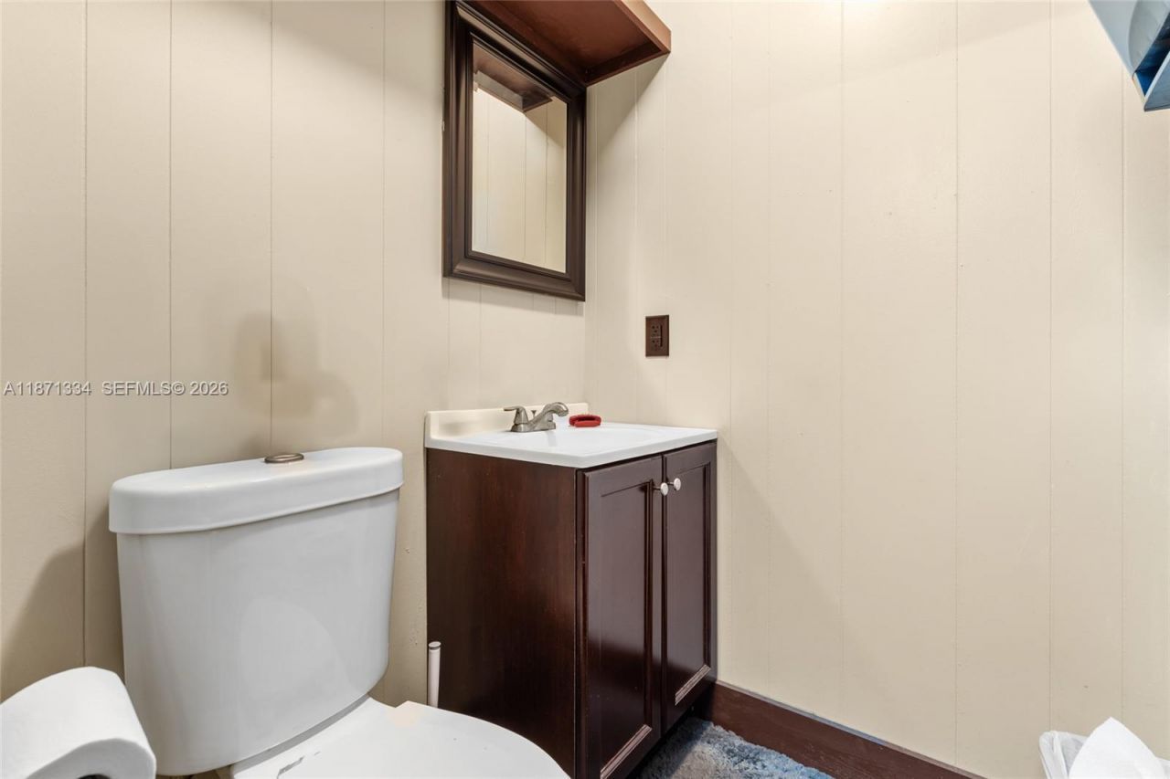 105 NE 1st Rd, Homestead, FL 33030 Photo