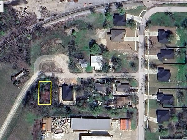 4311 Mckinney Street, Greenville, TX 75401