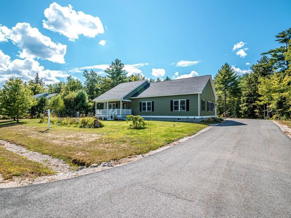 106 Pemigewasset Drive, Conway, NH 03813