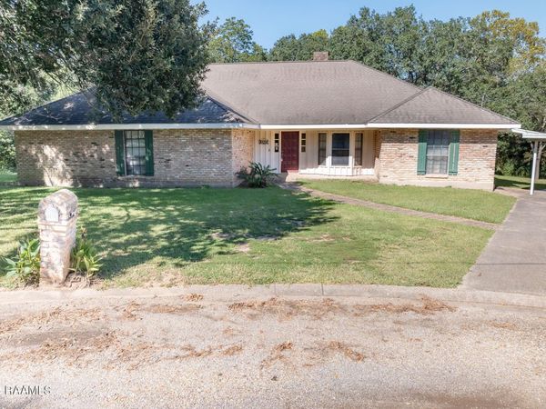 3233 Walnut Drive, Opelousas, LA 70570