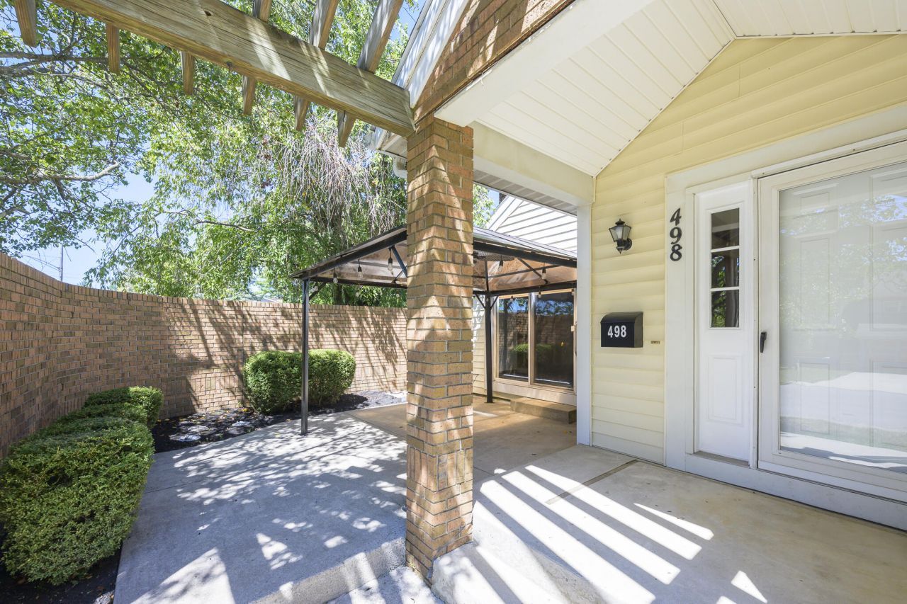 498 Newford Drive, Bellefontaine, OH 43311 Main Photo