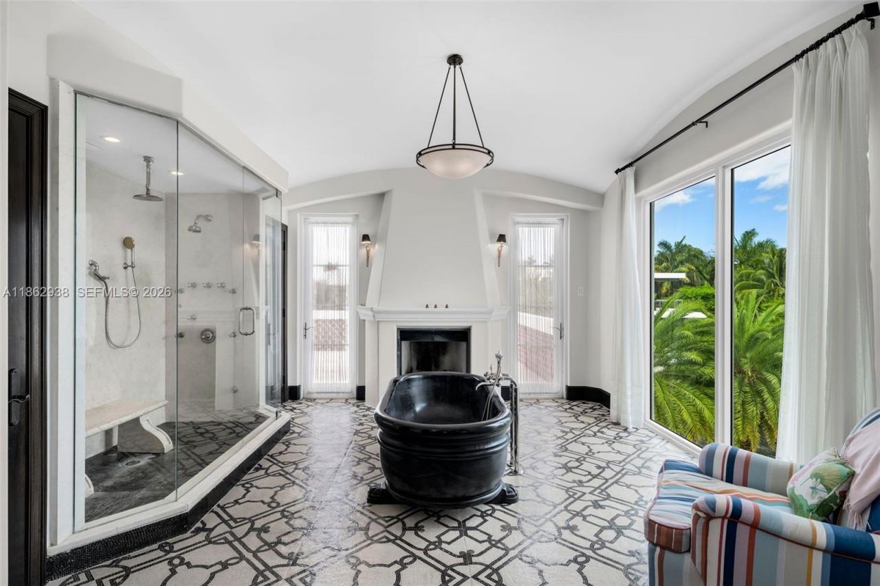 3305 S Moorings Way, Miami, FL 33133 Photo