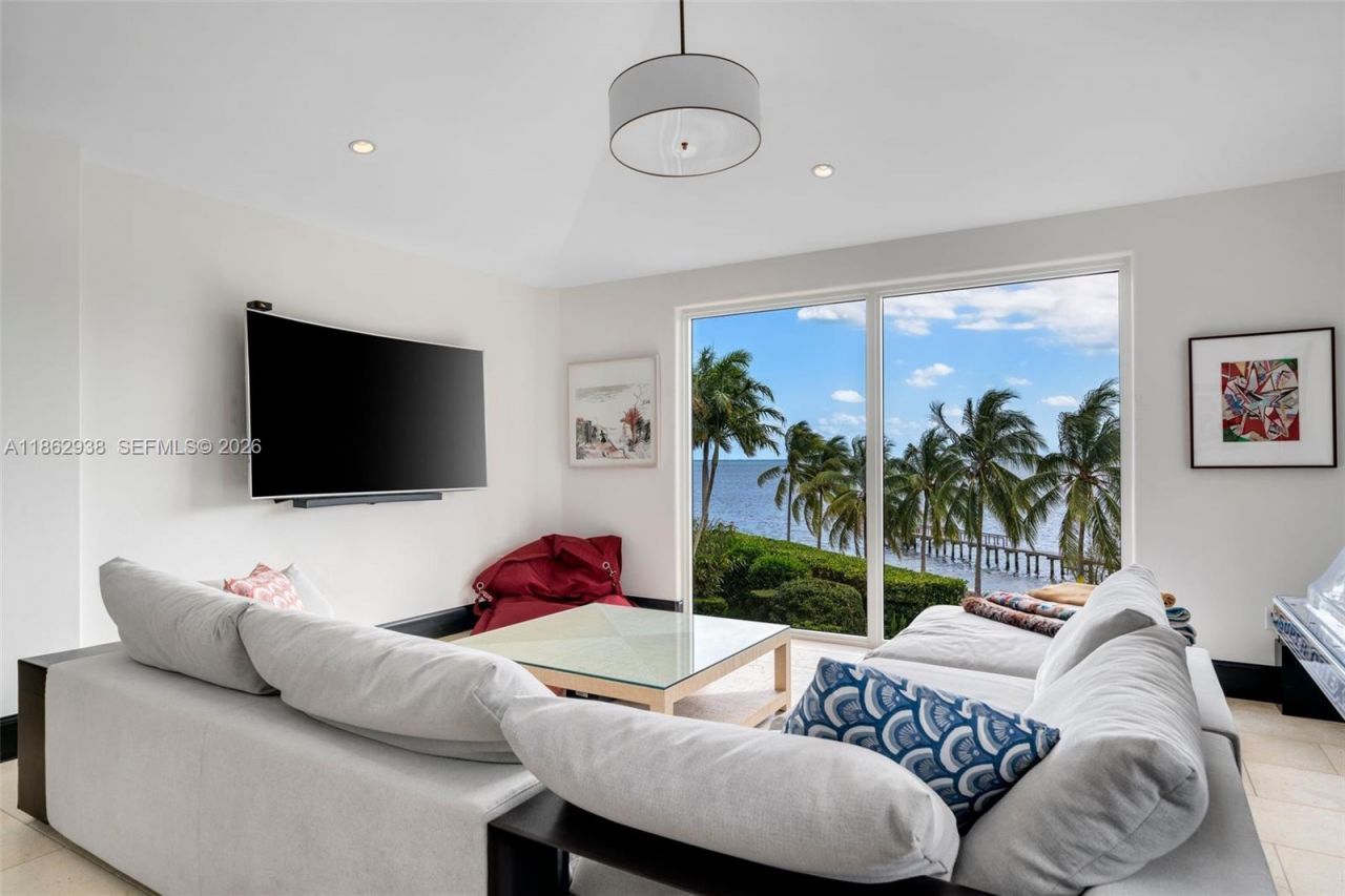 3305 S Moorings Way, Miami, FL 33133 Photo