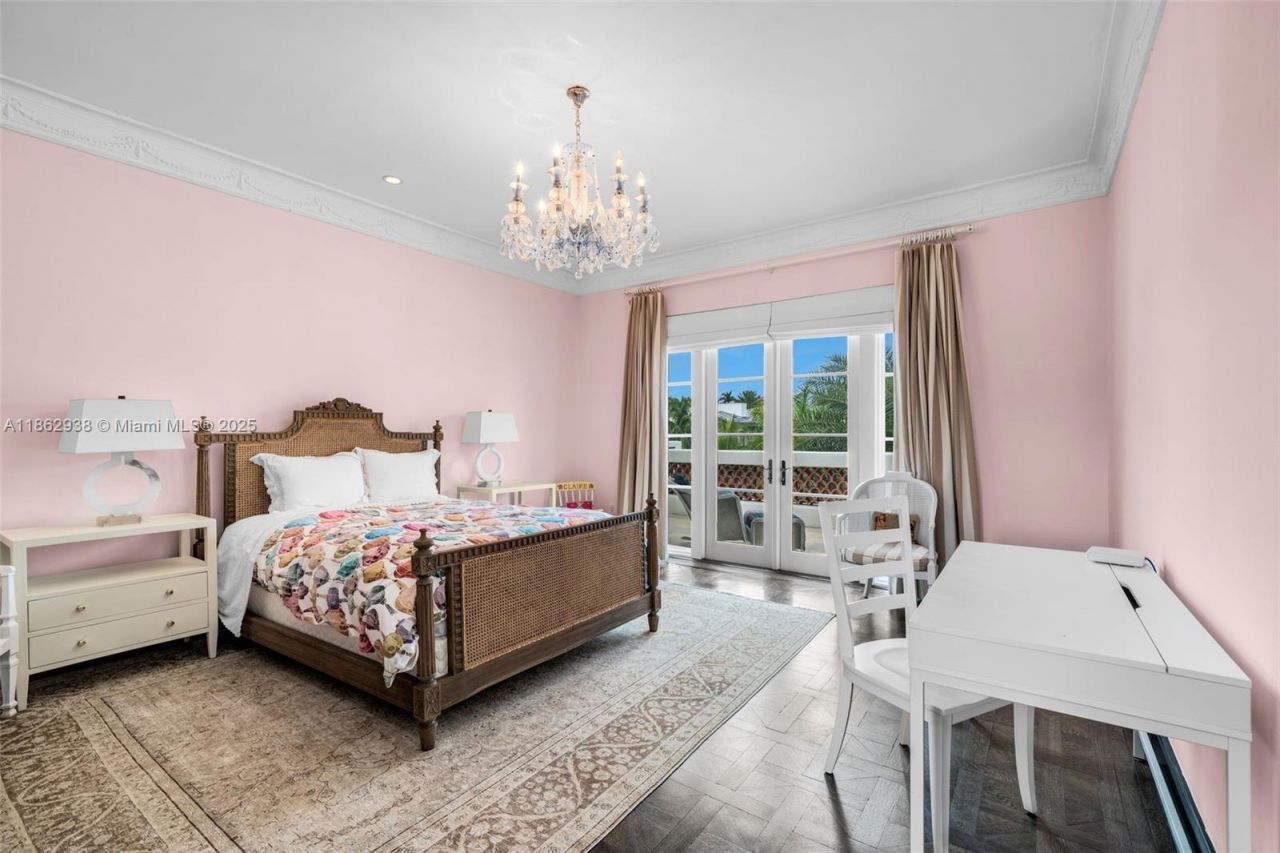 3305 S Moorings Way, Miami, FL 33133 Photo