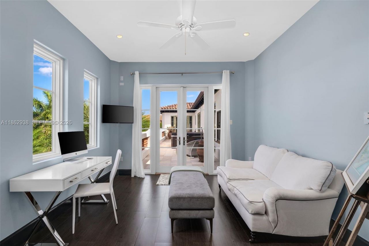 3305 S Moorings Way, Miami, FL 33133 Photo