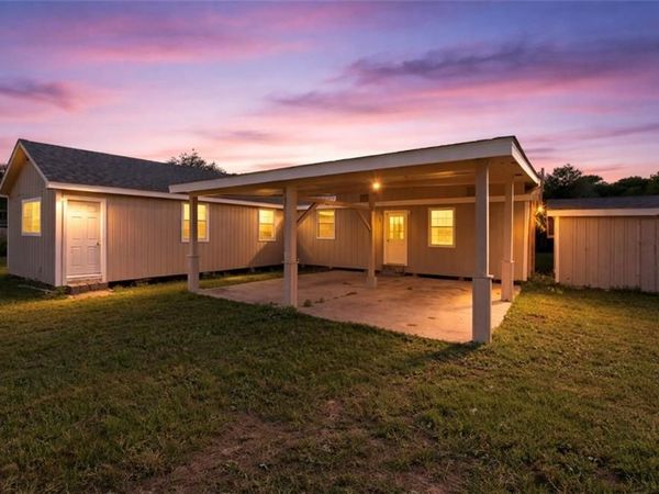 201 LAKE Drive, Raceland, LA 70394