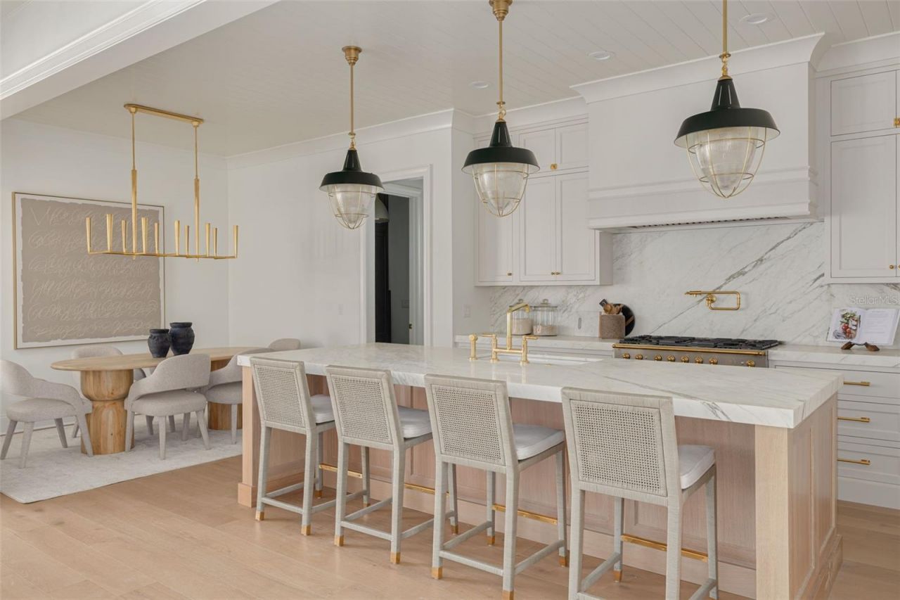 705 17th Avenue Ne, Saint Petersburg, FL 33704 Photo