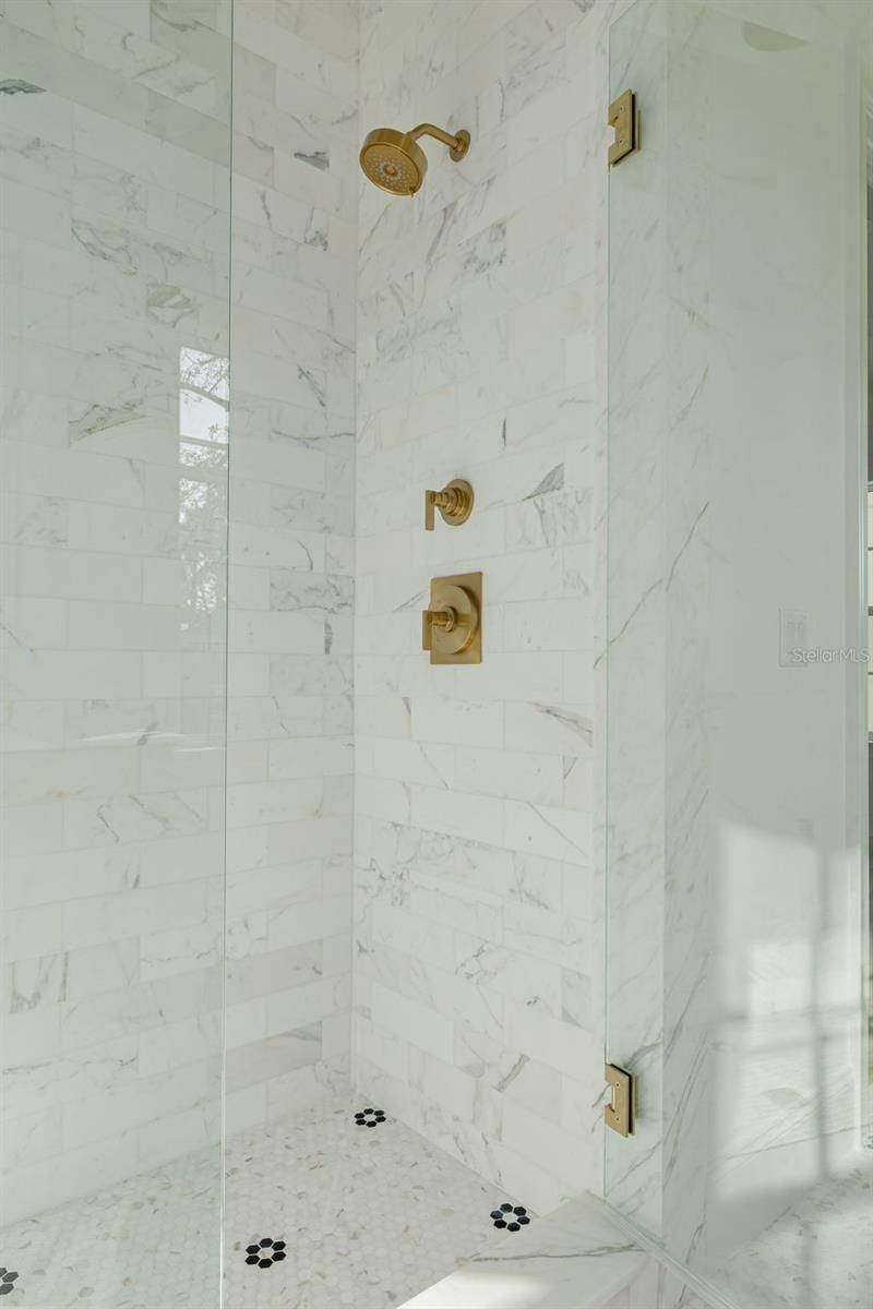 705 17th Avenue Ne, Saint Petersburg, FL 33704 Photo