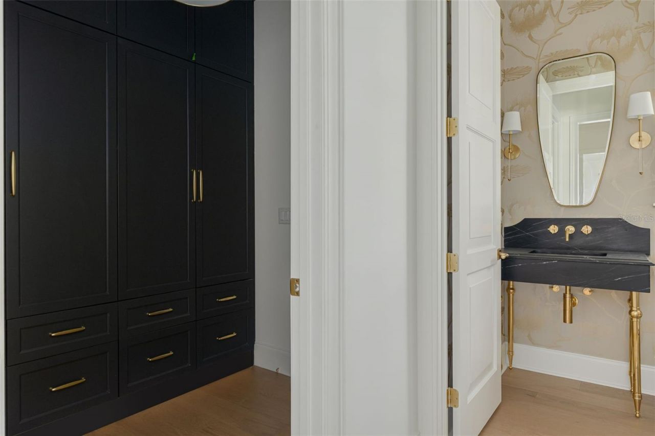 705 17th Avenue Ne, Saint Petersburg, FL 33704 Photo