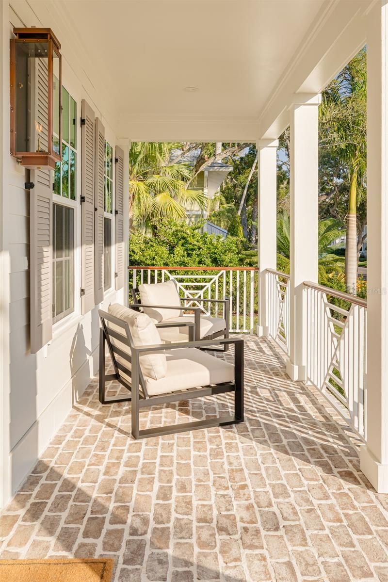 705 17th Avenue Ne, Saint Petersburg, FL 33704 Photo