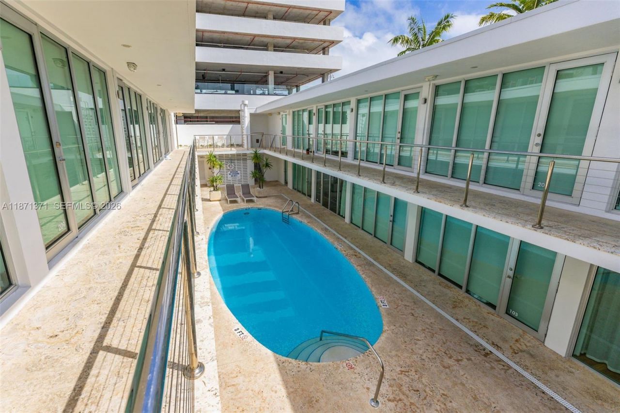 1601 West Ave, Unit 210, Miami Beach, FL 33139 Photo