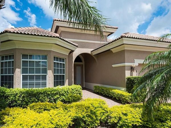 6101 Dogleg DR, NAPLES, FL 34113