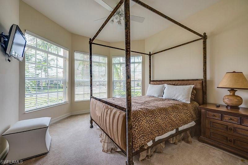 6101 Dogleg Dr, Naples, FL 34113 Photo