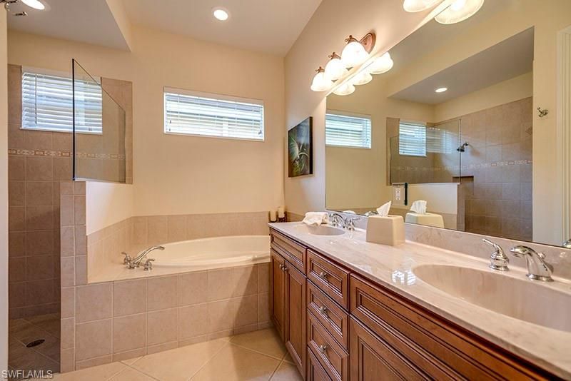 6101 Dogleg Dr, Naples, FL 34113 Photo