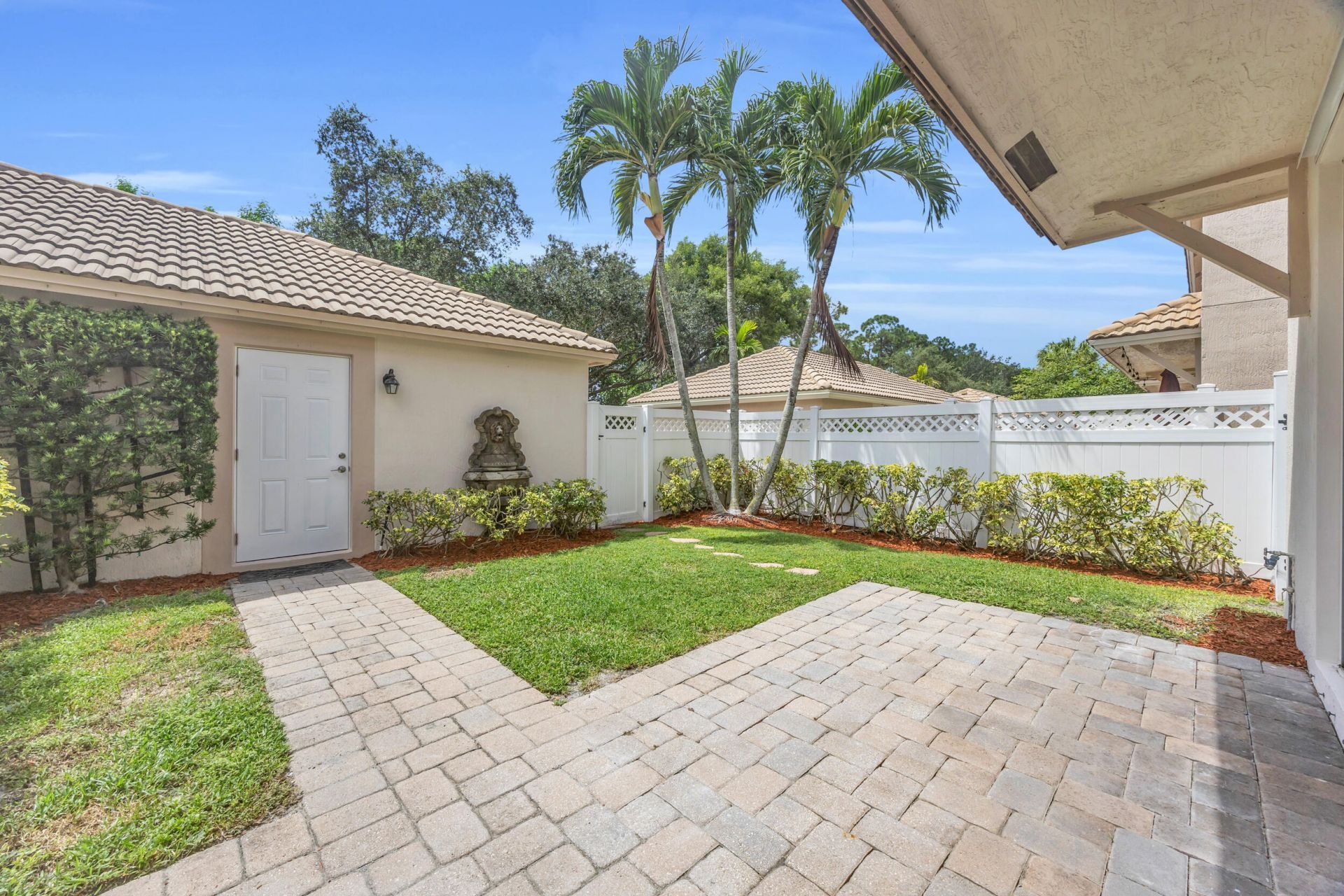8058 Murano Circle, Palm Beach Gardens, FL 33418 Photo