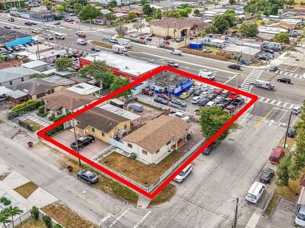 4265 E 8th Ave, Hialeah, FL 33013