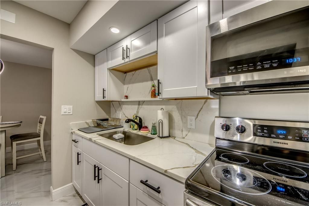 2544 1st St , Unit 107, Fort Myers, FL 33901 Photo