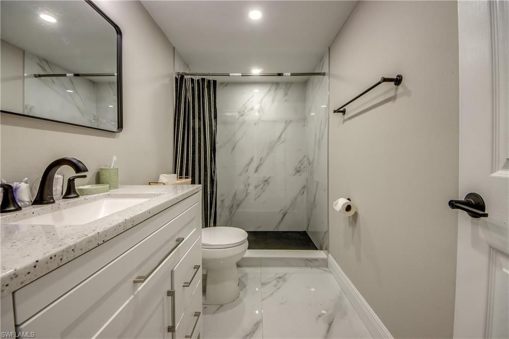 2544 1st St , Unit 107, Fort Myers, FL 33901 Photo