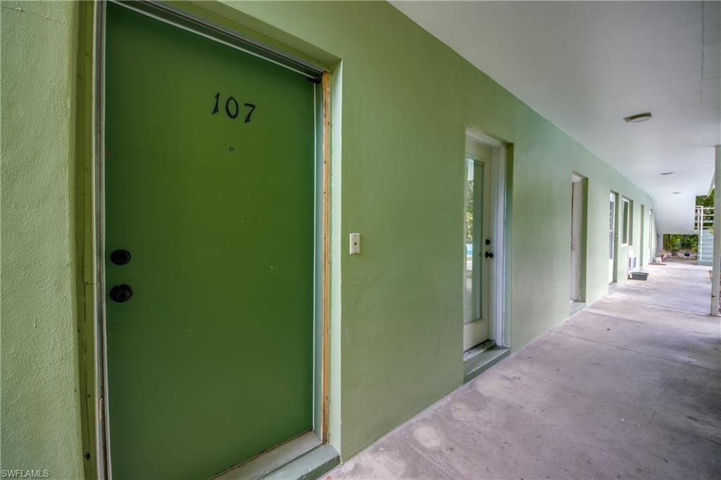 2544 1st St , Unit 107, Fort Myers, FL 33901 Photo