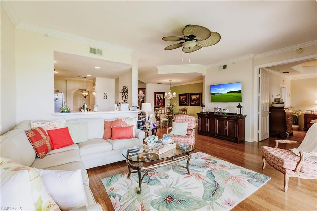 3910 Deer Crossing Ct, Unit 1, Naples, FL 34114 Photo