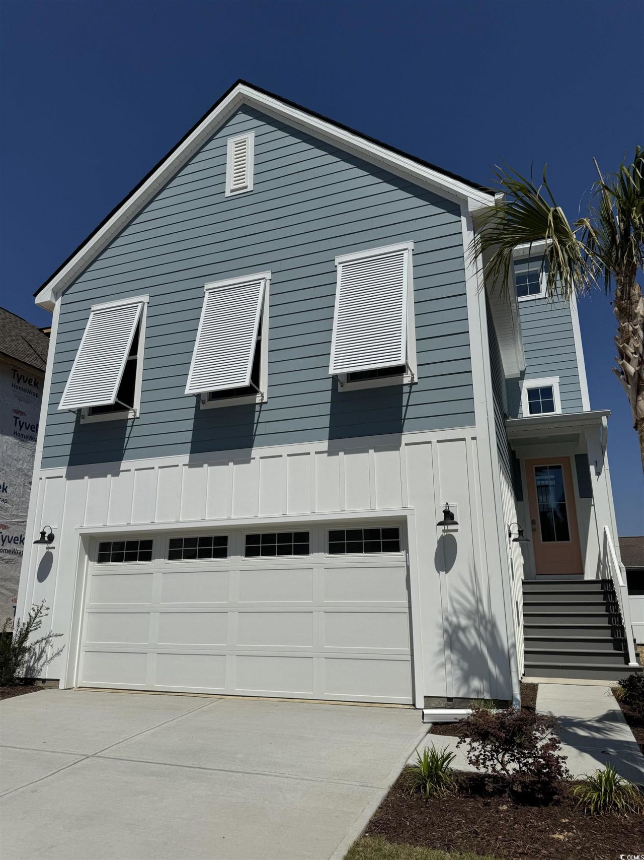 512 9th Ave. S, North Myrtle Beach, SC 29582 Main Photo