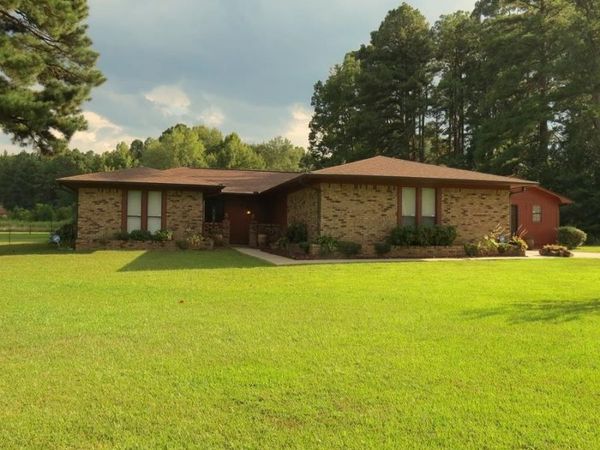 8930 Dyson Road, Pine Bluff, AR 71603