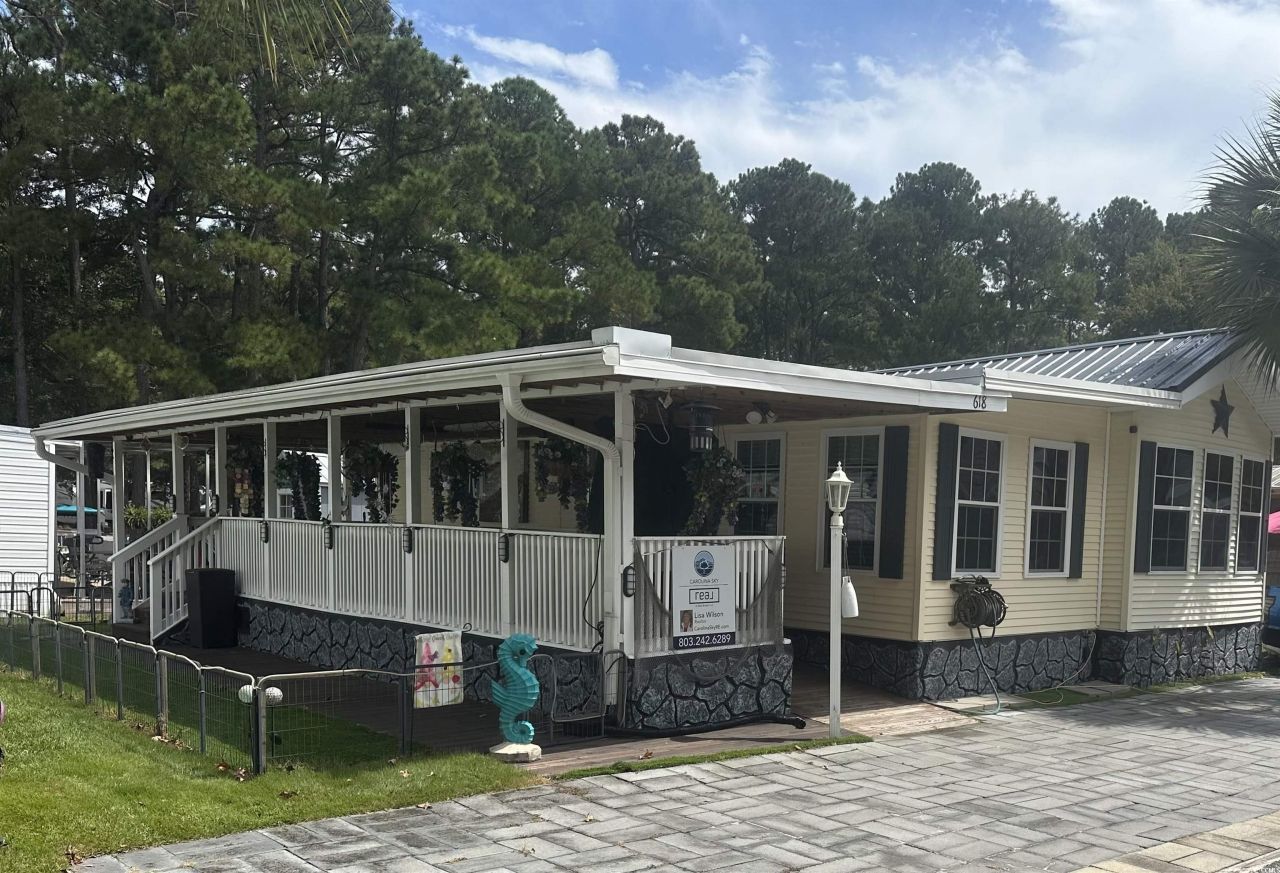 613-618 5th Ave. S Photo 2