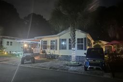 613-618 5th Ave. S photo 4