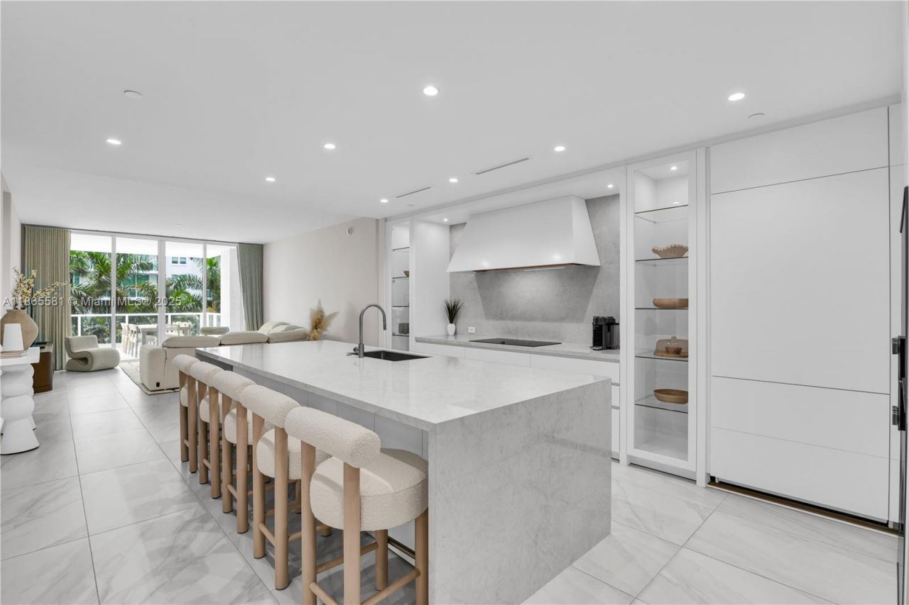 220 SE Mizner Blvd, Unit 414, Boca Raton, FL 33432 Photo