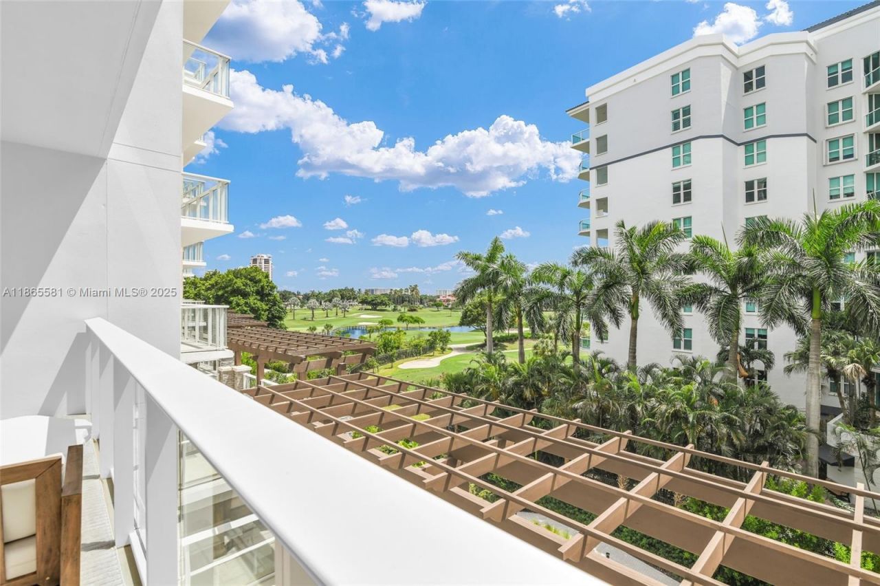 220 SE Mizner Blvd, Unit 414, Boca Raton, FL 33432 Photo