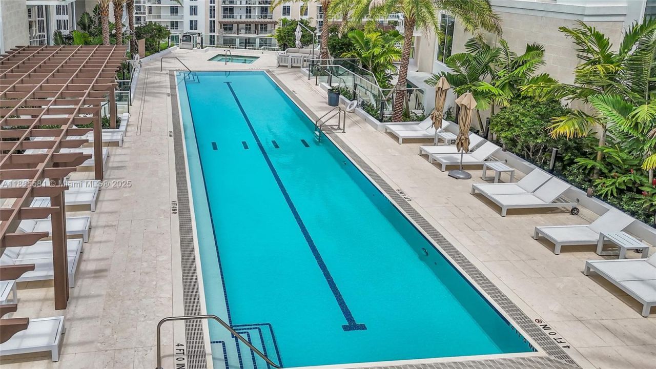 220 SE Mizner Blvd, Unit 414, Boca Raton, FL 33432 Photo