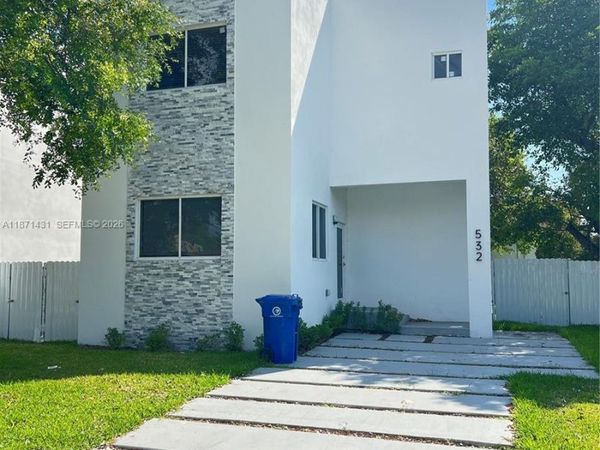 532 NW 17th Ave, Fort Lauderdale, FL 33311