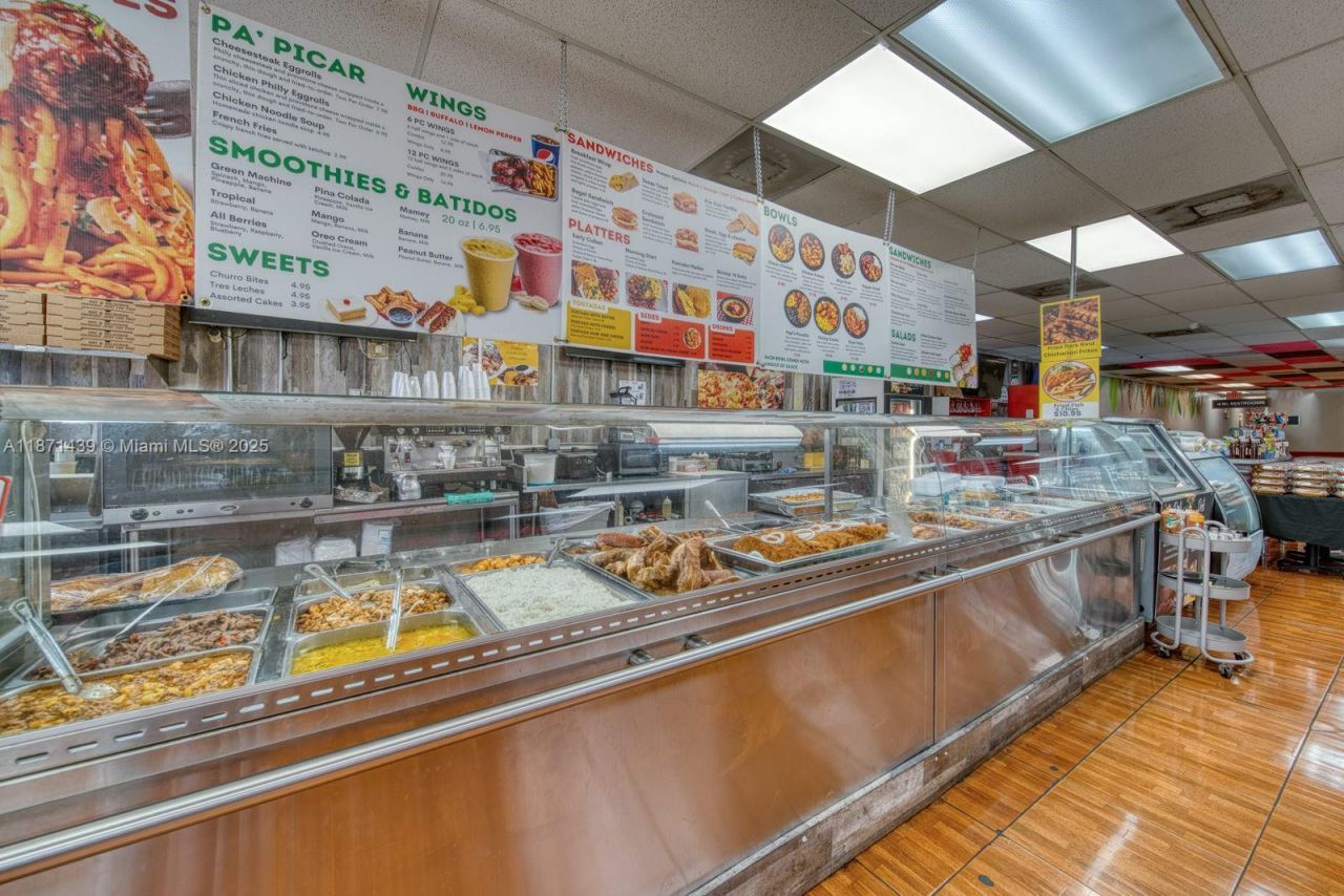 Turn-key Restaurant For Sale High Traffic Hialeah, Hialeah, FL 33010 Photo