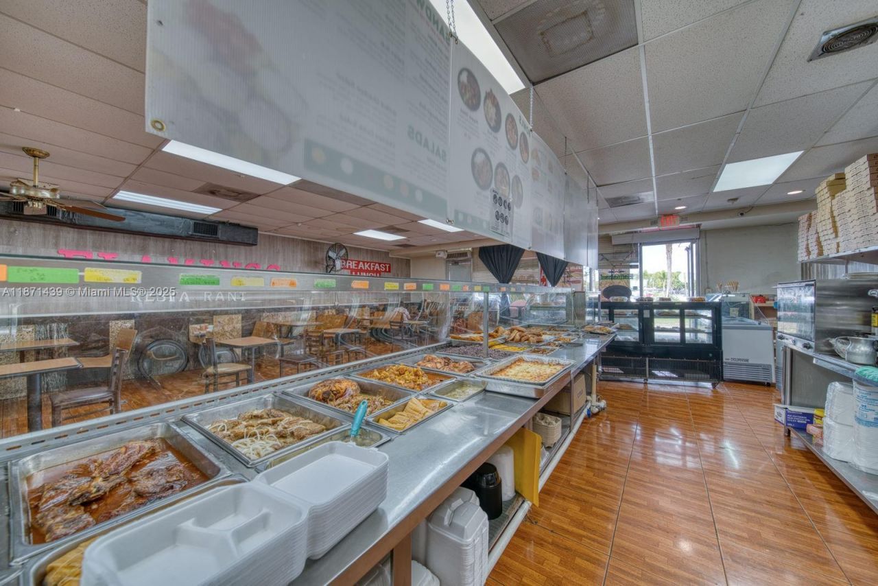 Turn-key Restaurant For Sale High Traffic Hialeah, Hialeah, FL 33010 Photo