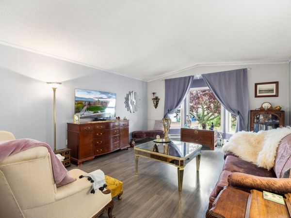 7401 Central Saanich Rd, Unit 11, Central Saanich, BC V8M 2B5