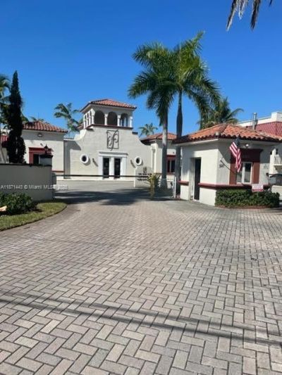 6705 N Kendall Dr, Unit 305, Pinecrest, FL 33156 Photo