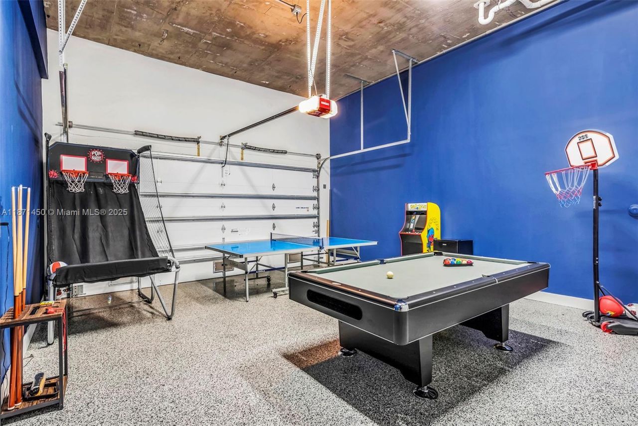 850 Washington St, Hollywood, FL 33019 Photo