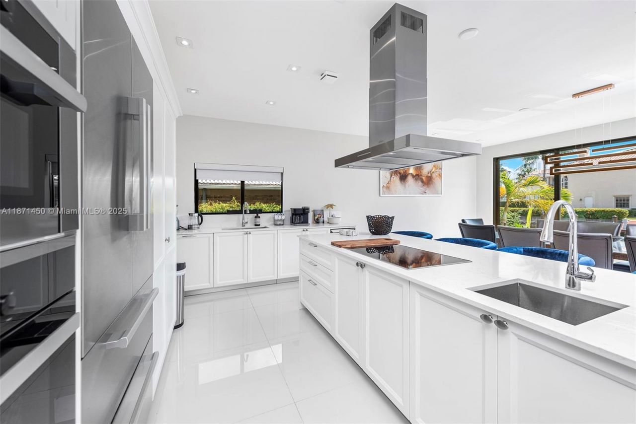 850 Washington St, Hollywood, FL 33019 Photo