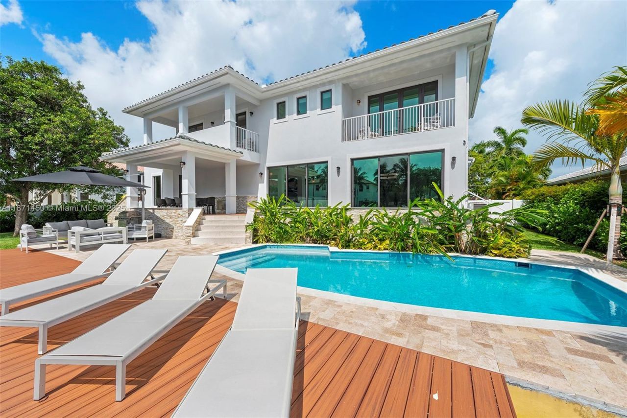 850 Washington St, Hollywood, FL 33019 Photo