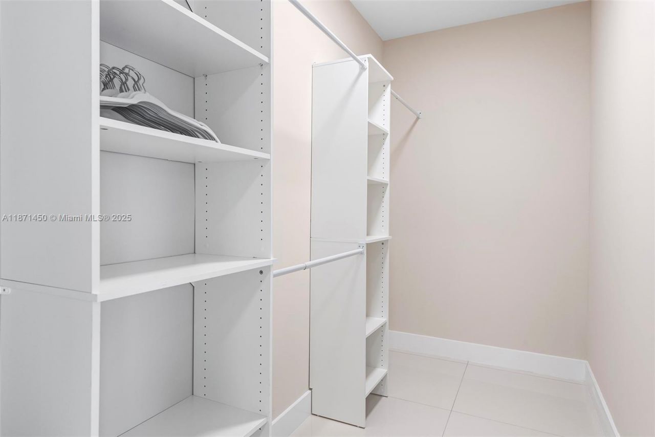 850 Washington St, Hollywood, FL 33019 Photo