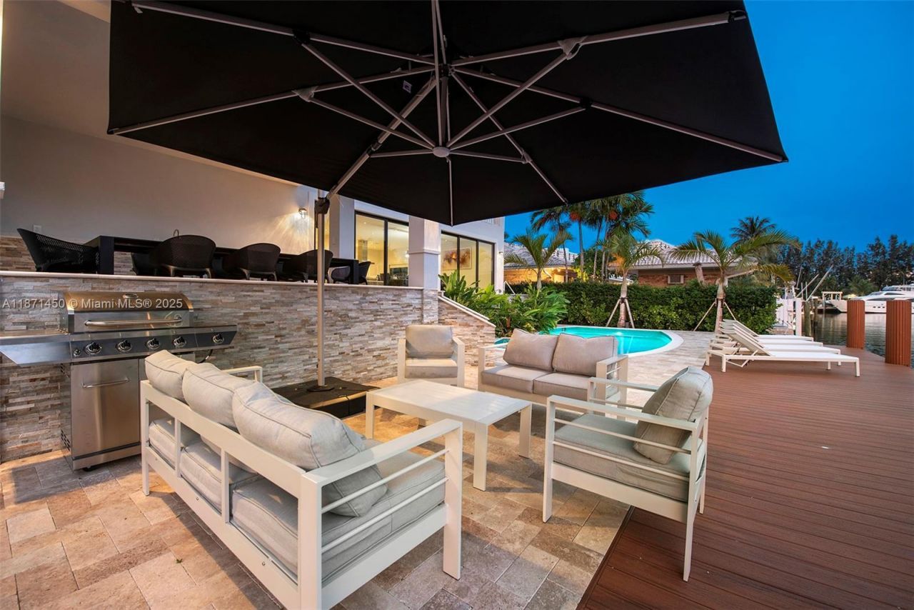 850 Washington St, Hollywood, FL 33019 Photo