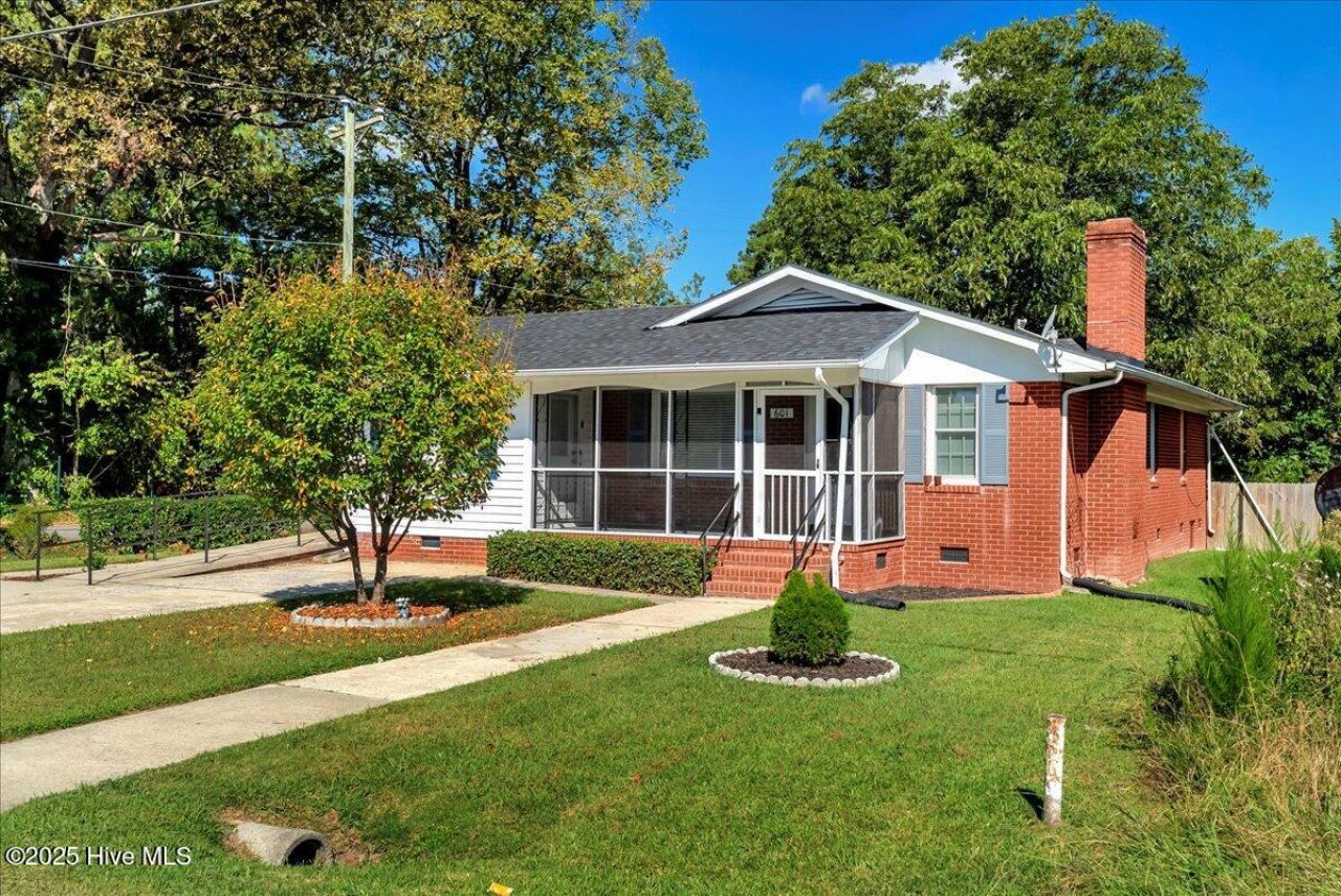 601 E Main Street Street, Woodland, NC 27897 Main Photo