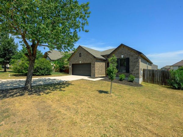 269 Connor Elkins DR, Kyle, TX 78640