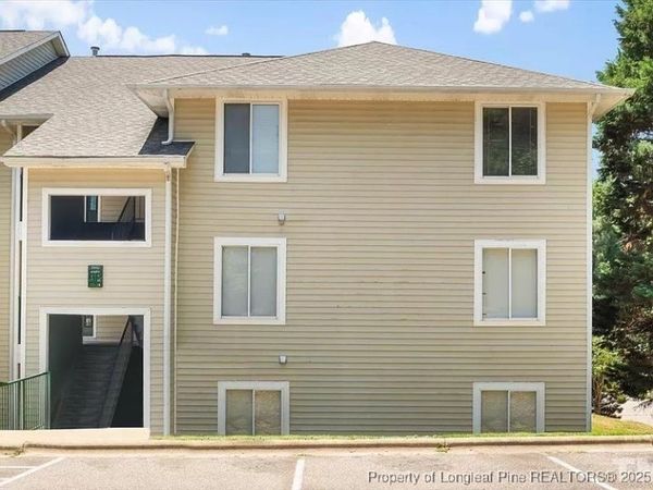 3392 Galleria Drive, Unit 24, Fayetteville, NC 28303
