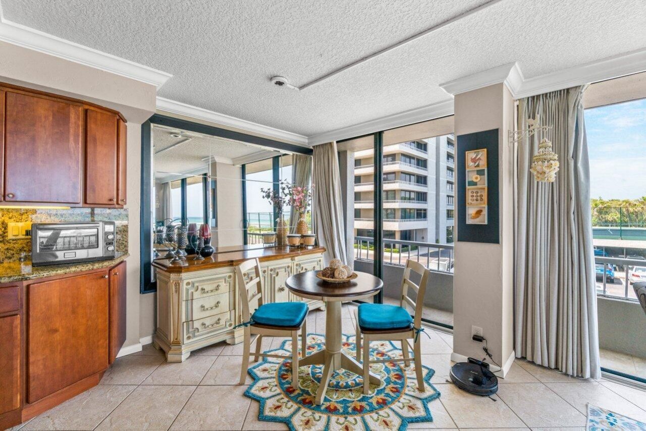 5540 N Ocean Drive, Unit 1c, Singer Island, FL 33404 Photo