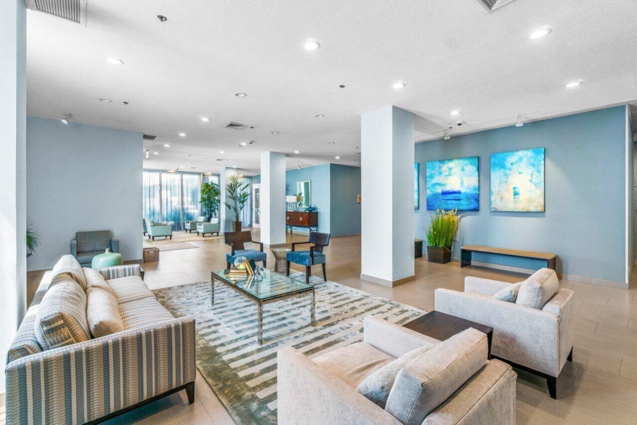 5540 N Ocean Drive, Unit 1c, Singer Island, FL 33404 Photo